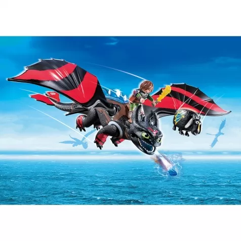 dragon racing: hiccup e sdentato