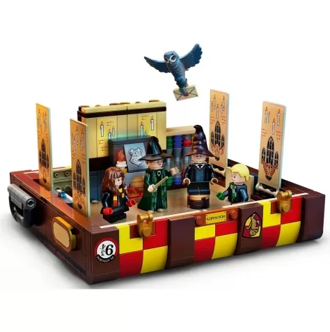 LEGO Harry Potter 76388 Visita al Villaggio Di Hogsmeade, 2 Case Giocattolo  e 6 Minifigure, Giochi