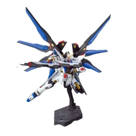 hg gundam zgmf-x20a strike freedom - z.a.f.t. mobile suit - 1/44